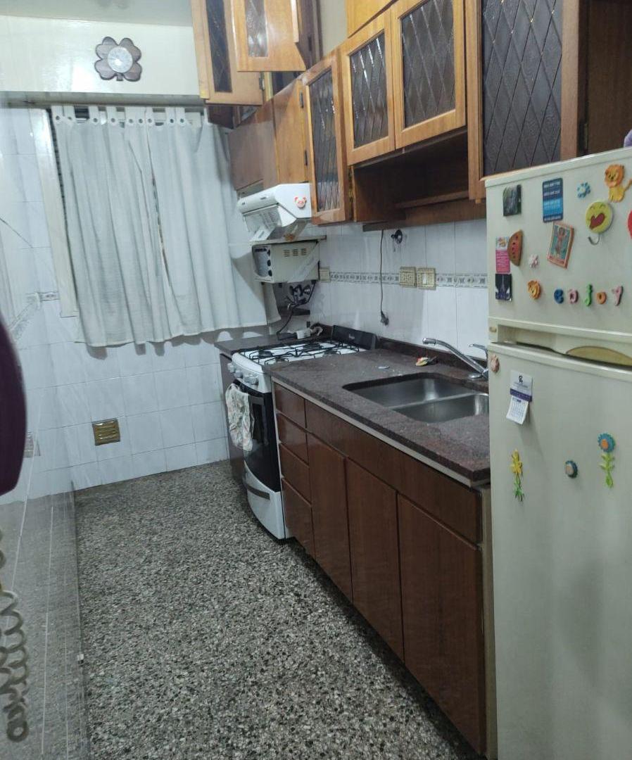 Foto de Departamento de 52 m² con 2 dormitorios en alquiler en Sarandí, imagen 1