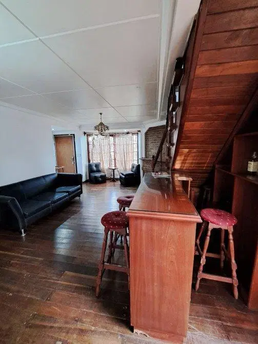 Casa en venta en burzaco 1