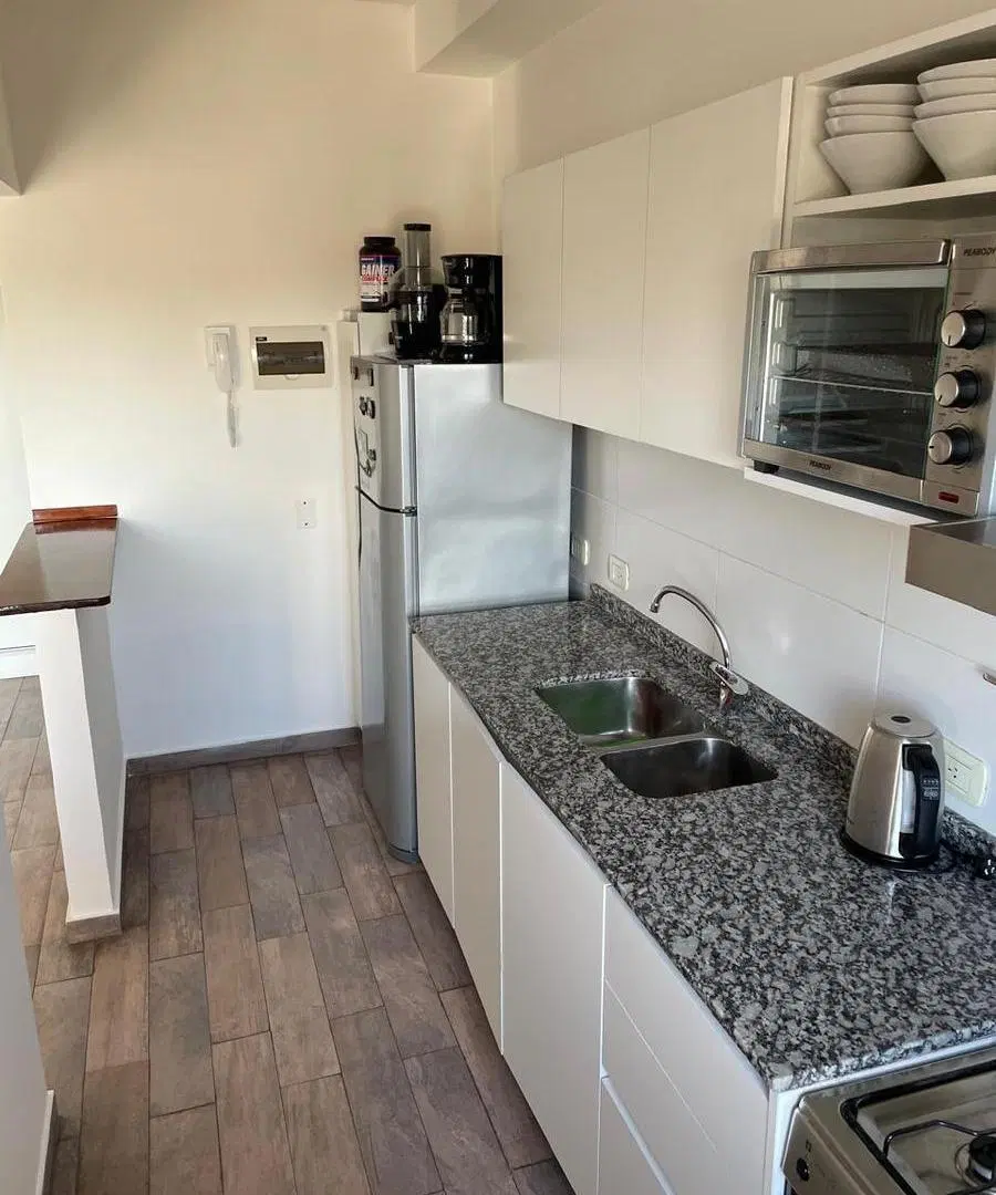 DUPLEX CATEGORIA ADROGUE CENTRO 2