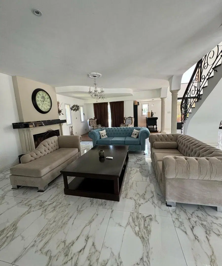 Casa en fincas de san vicente 4