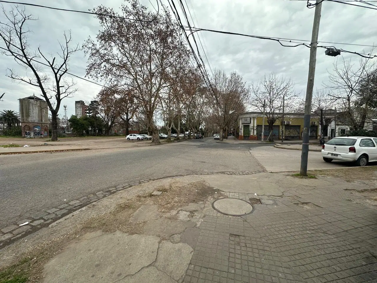 Terreno comercial en Burzaco 4