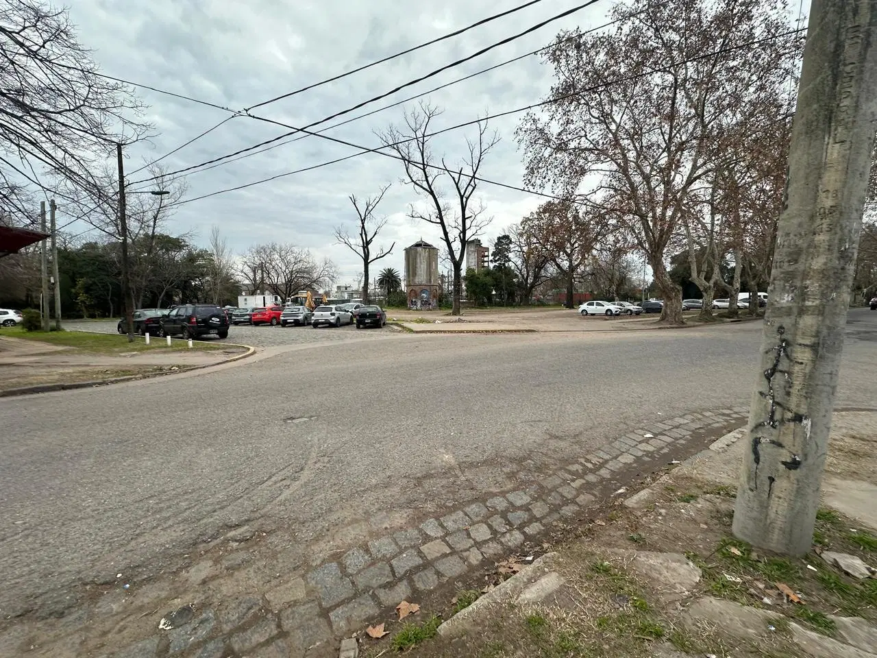 Terreno comercial en Burzaco 2