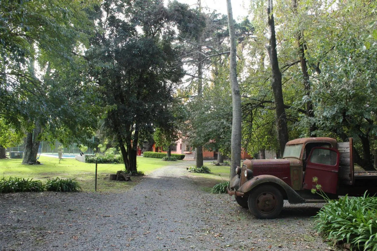Exclusiva Quinta en Venta | 10.000 m² de Parque y Recreación Increíble Quinta con Casa, Pileta, Páde 1