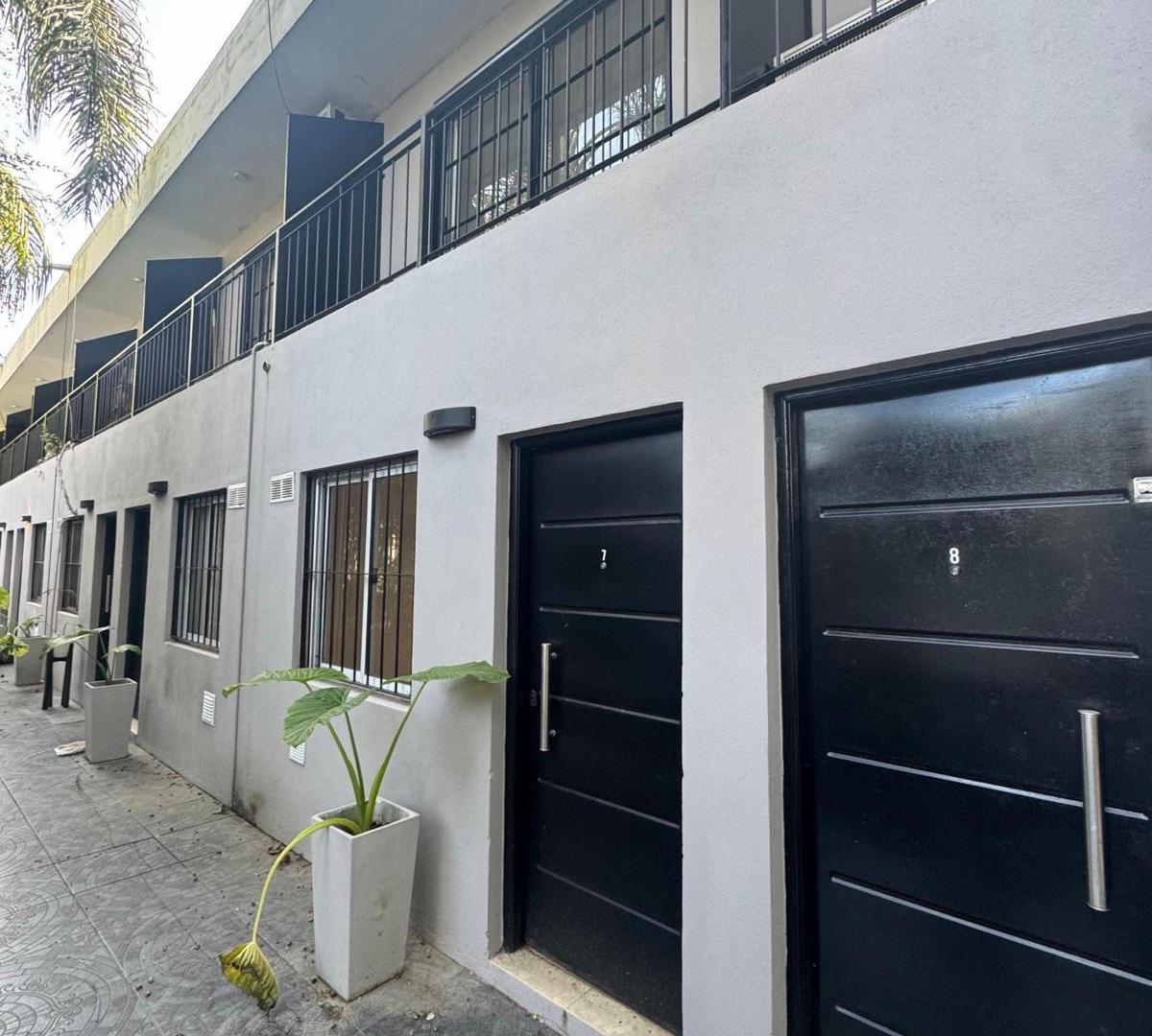 Departamento en Pilar, Madreselvas al 700
