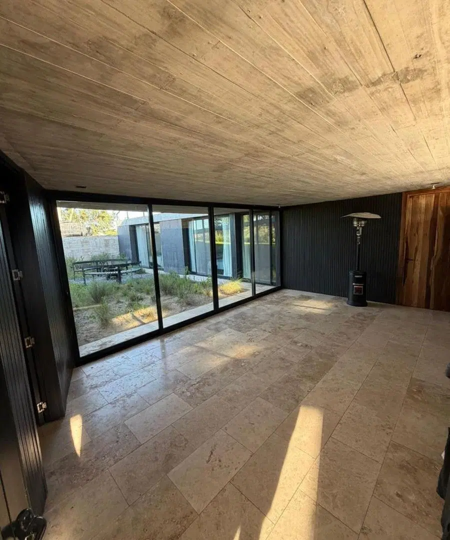 Casa en Costa Esmeralda barrio ecuestre (vista cancha de polo) 2