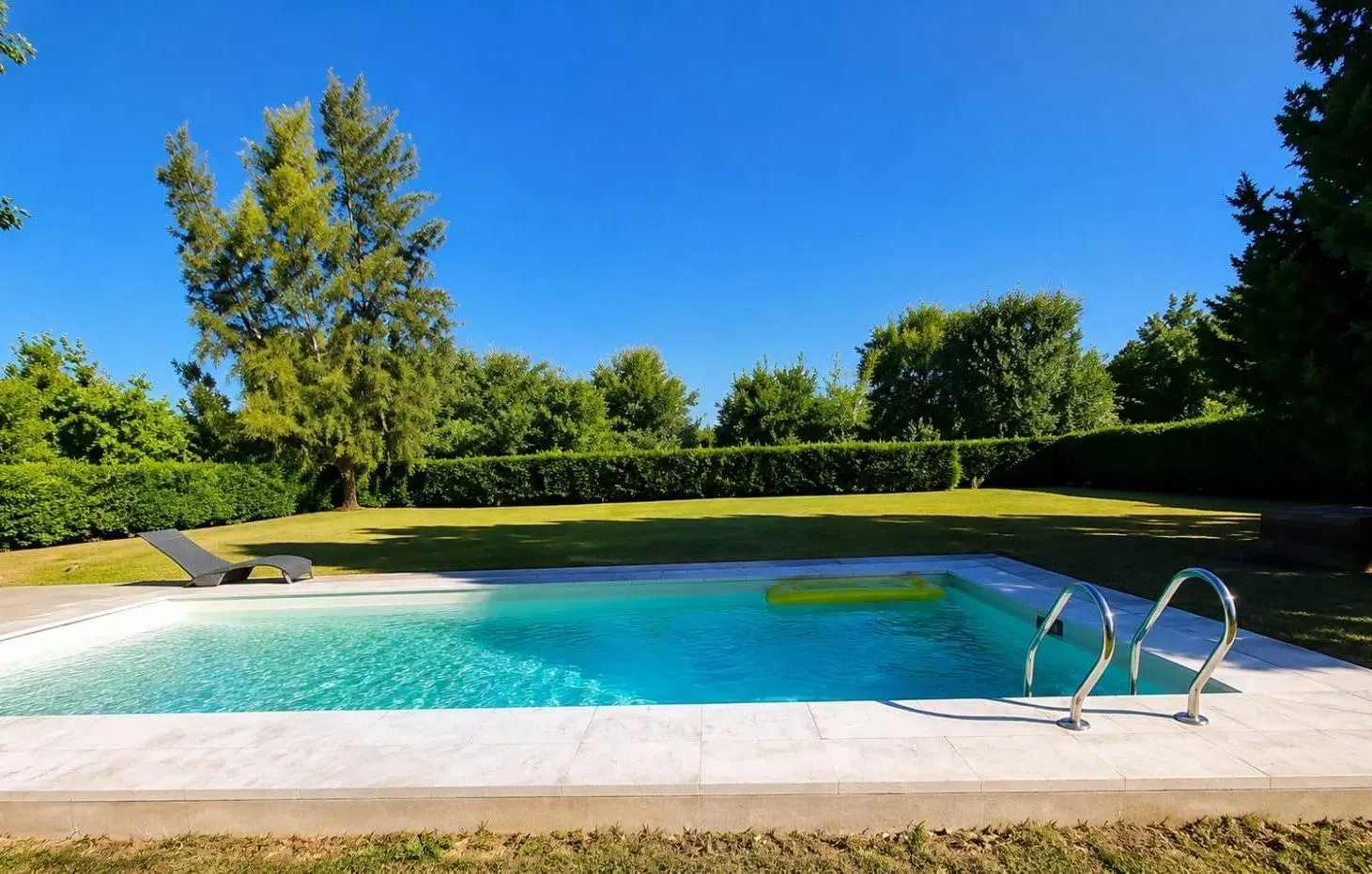 Casa- Segundas Colinas 4amb con pileta, en lote de 193 m² 4