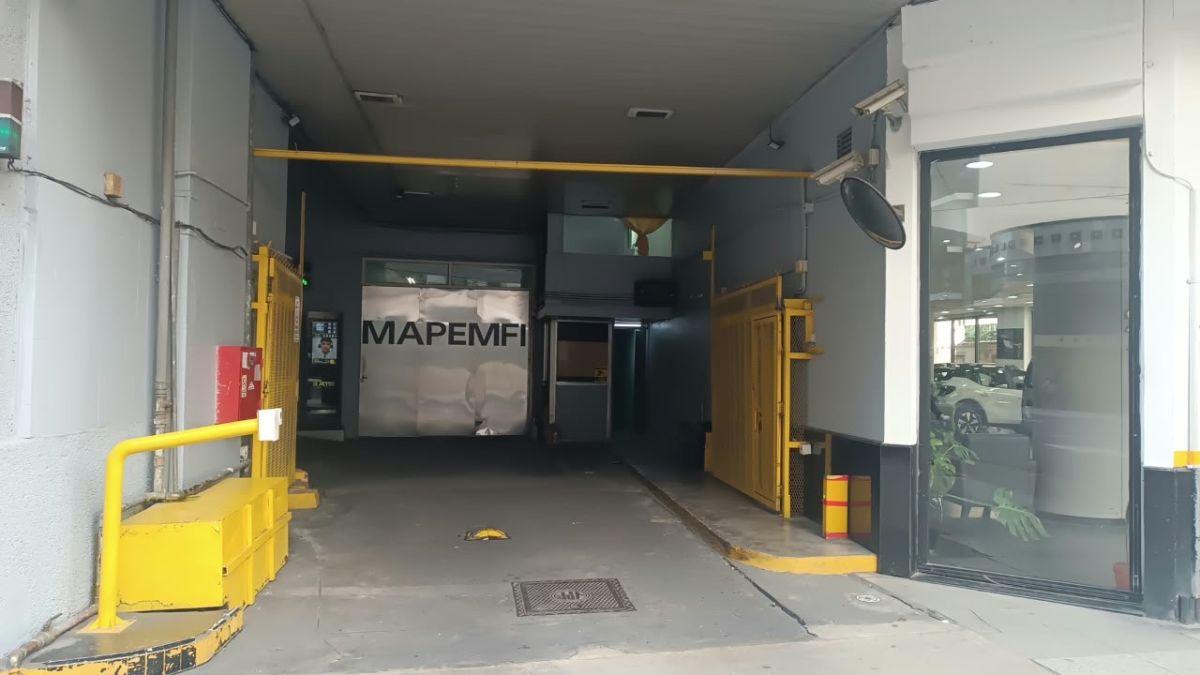 Foto de EXCELENTE COCHERA DOBLE EN VENTA – OPORTUNIDAD DE INVERSIÓN, imagen 2
