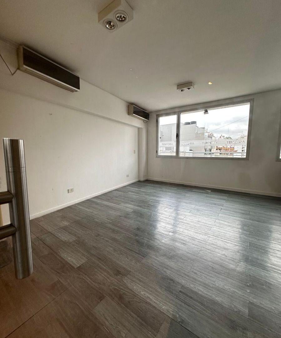 Foto de ALQUILER DE MONOAMBIENTE AMOBLADO EN EDIFICIO DE CATEGORÍA, imagen 2