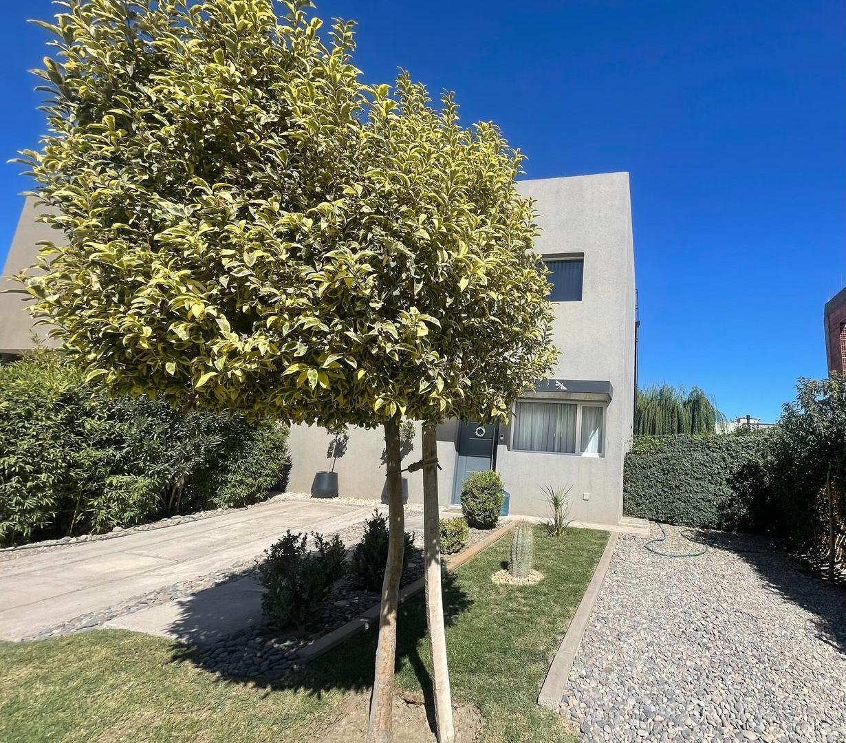 Venta casa barrio La peregrina