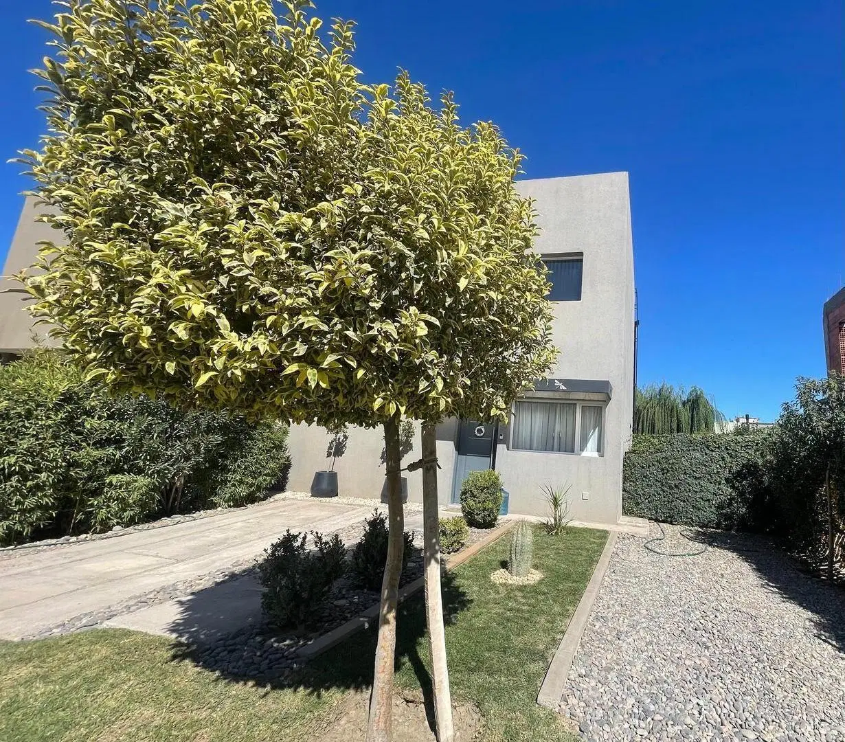 Venta casa barrio La peregrina 3