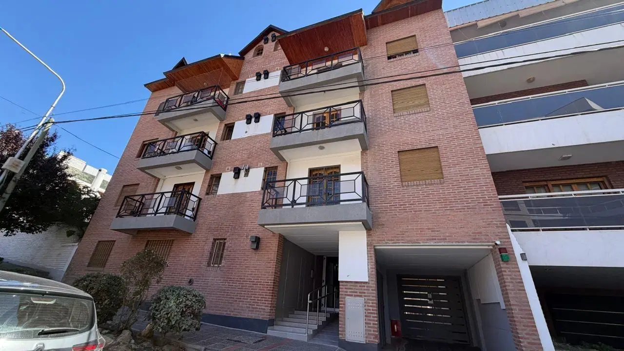 Departamento Venta calle Rep. de Italia, Neuquén 5