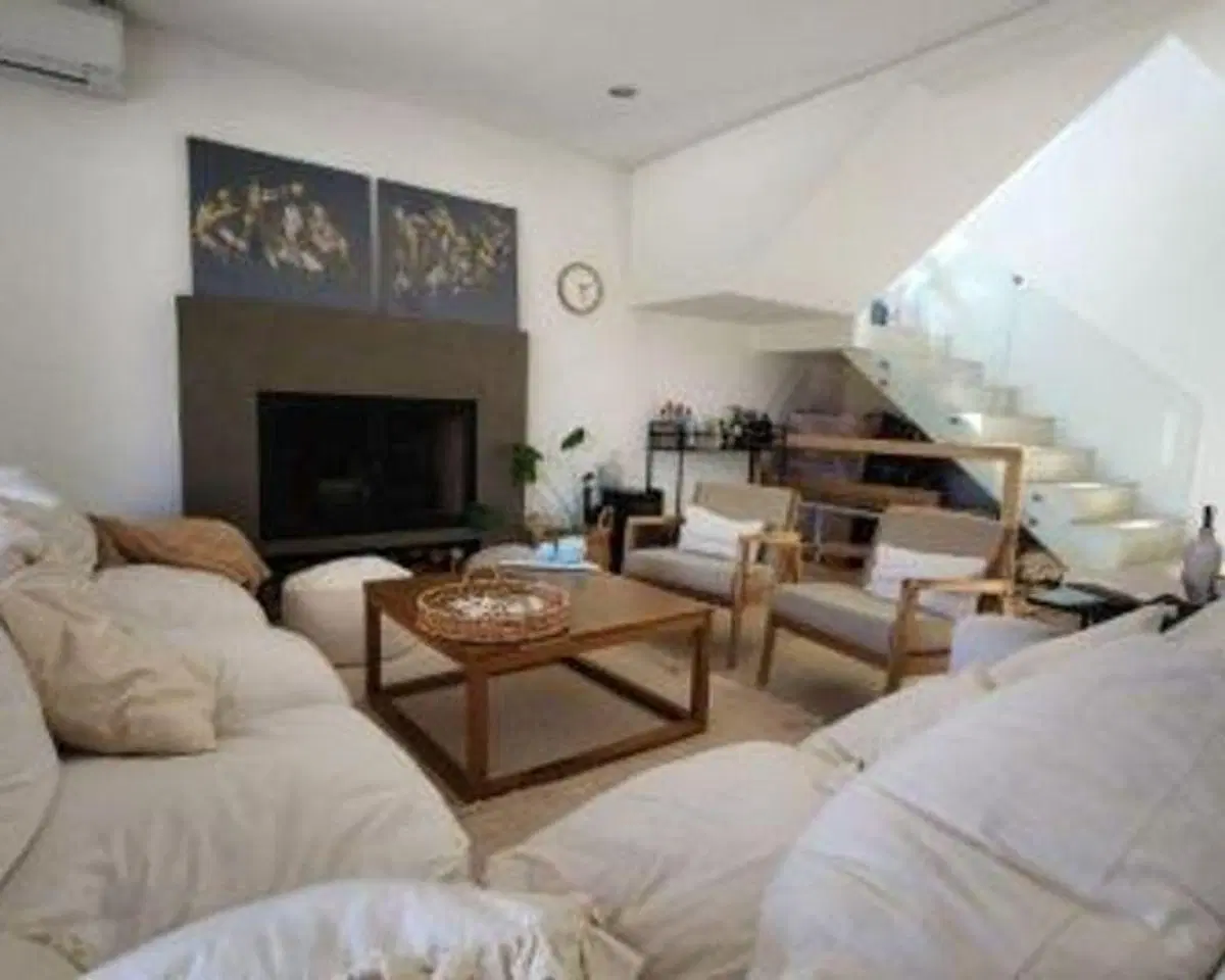 Moderna Casa Troncos del Talar 2