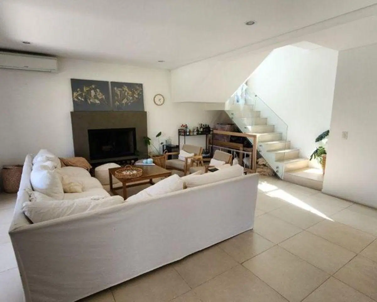Moderna Casa Troncos del Talar 5
