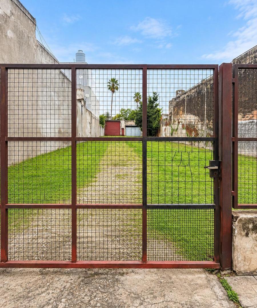 Foto de Terreno en pleno centro de San Nicolas De Los Arroyos, imagen 5