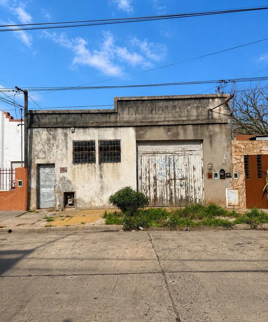 Foto de Venta galpón Lisandro de la Torre 170, imagen 2