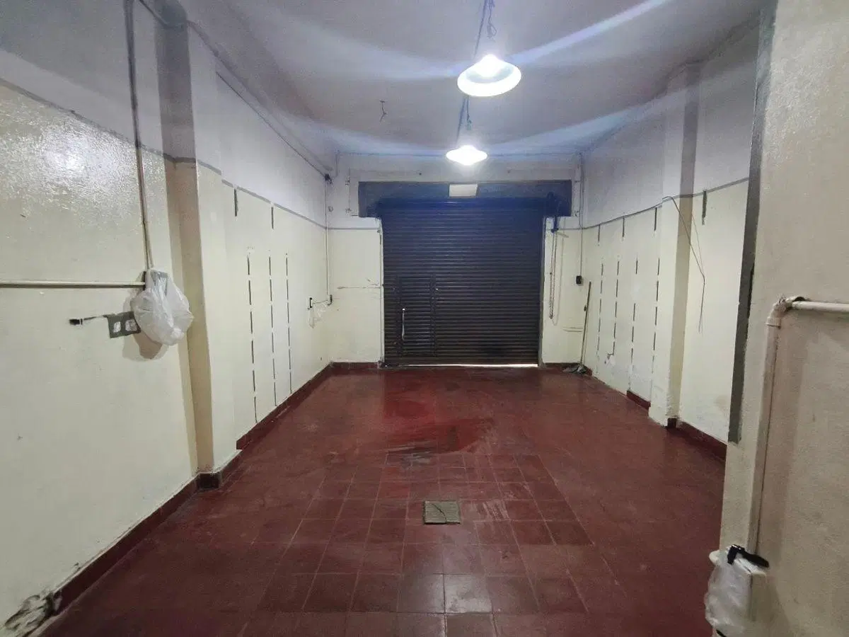 LOCAL COMERCIAL VILLA LUZURIAGA 5