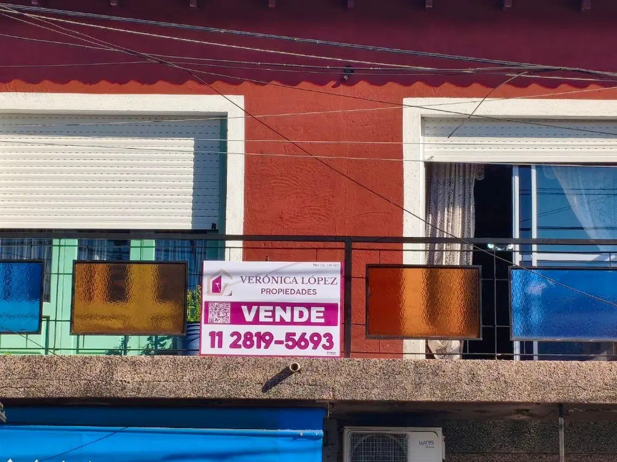 Departamento 3 Ambientes con Balcón al Frente sobre Av. Arieta – Villa Luzuriaga 4