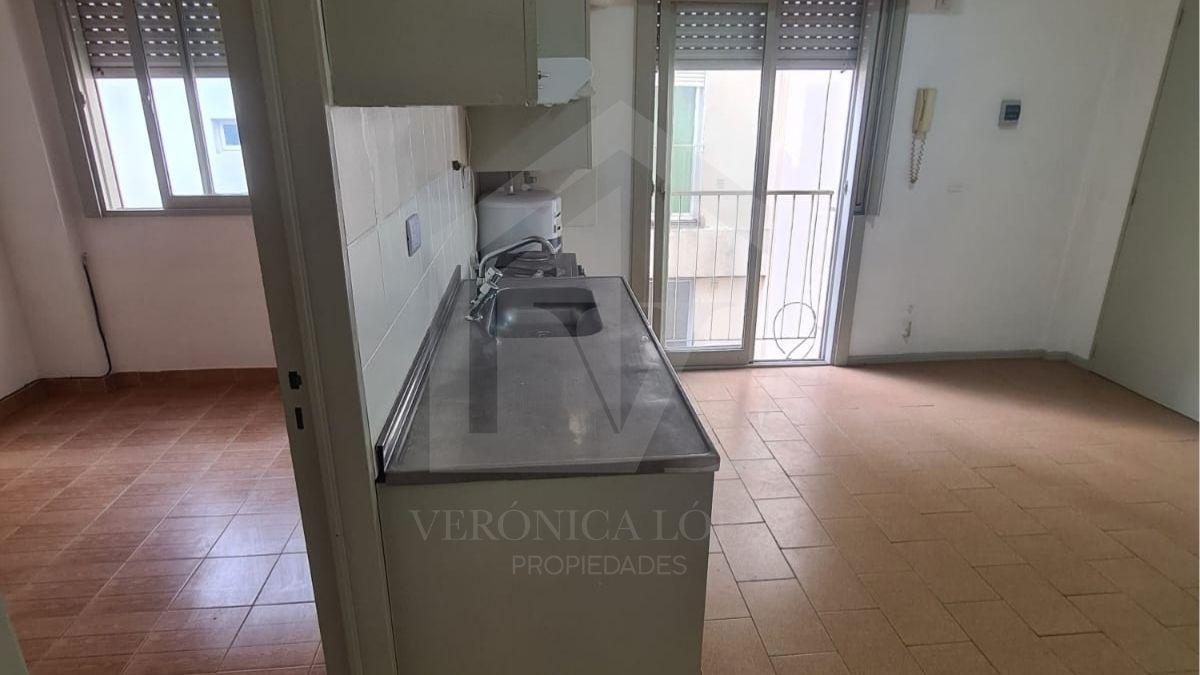 Foto de DEPARTAMENTO DE 2 AMBIENTES EN ALQUILER – RAMOS MEJÍA, imagen 2