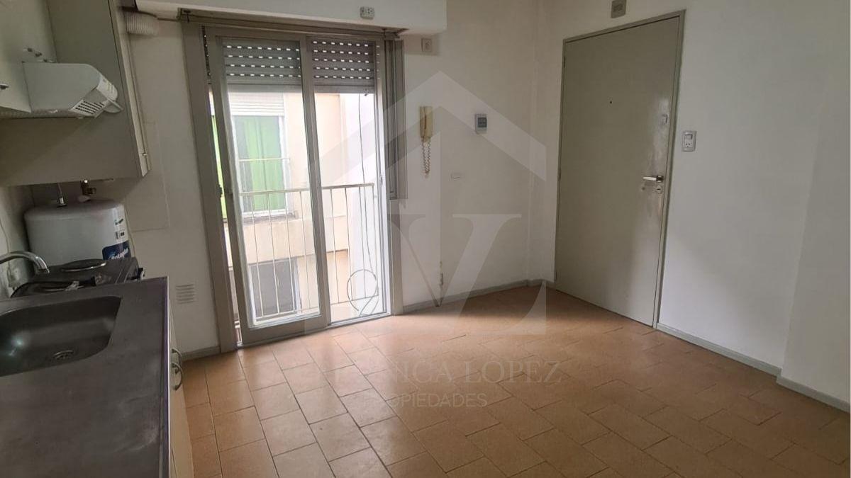 Foto de DEPARTAMENTO DE 2 AMBIENTES EN ALQUILER – RAMOS MEJÍA, imagen 4