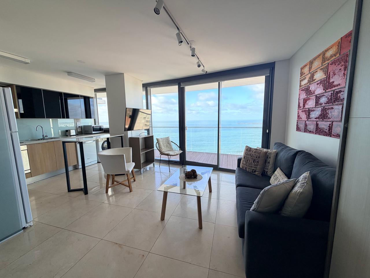 Exclusivo 2 Ambientes en alquiler Frente al Mar – Maral Explanada