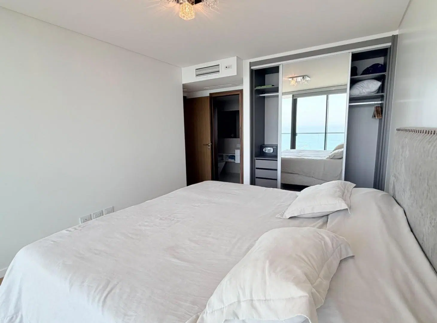 Exclusivo 2 Ambientes primer línea de mar – Maral Explanada 8