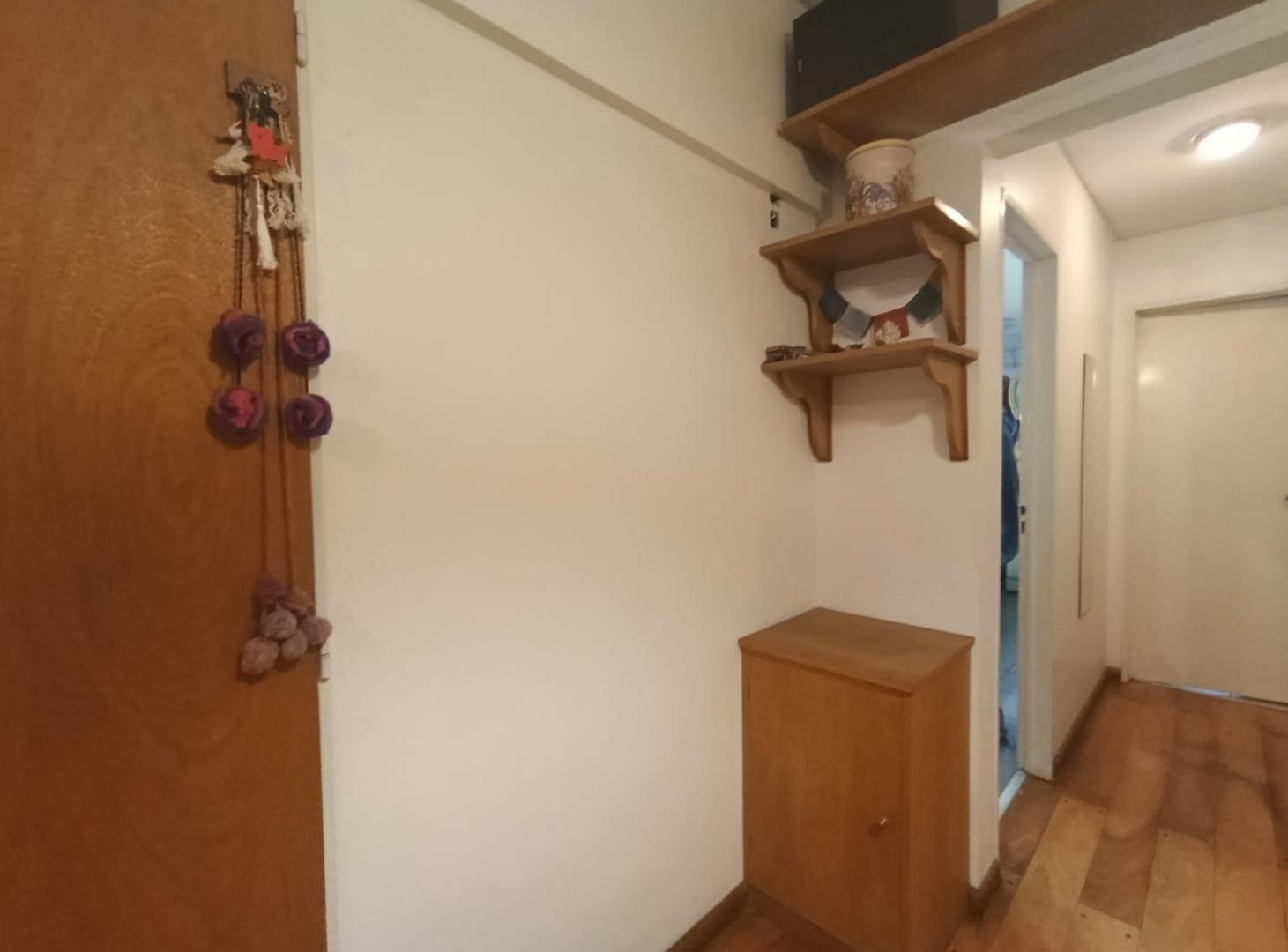 Foto de EXCELENTE 2 AMBIENTES CON BALCON Y COCHERA EN PALERMO, imagen 3