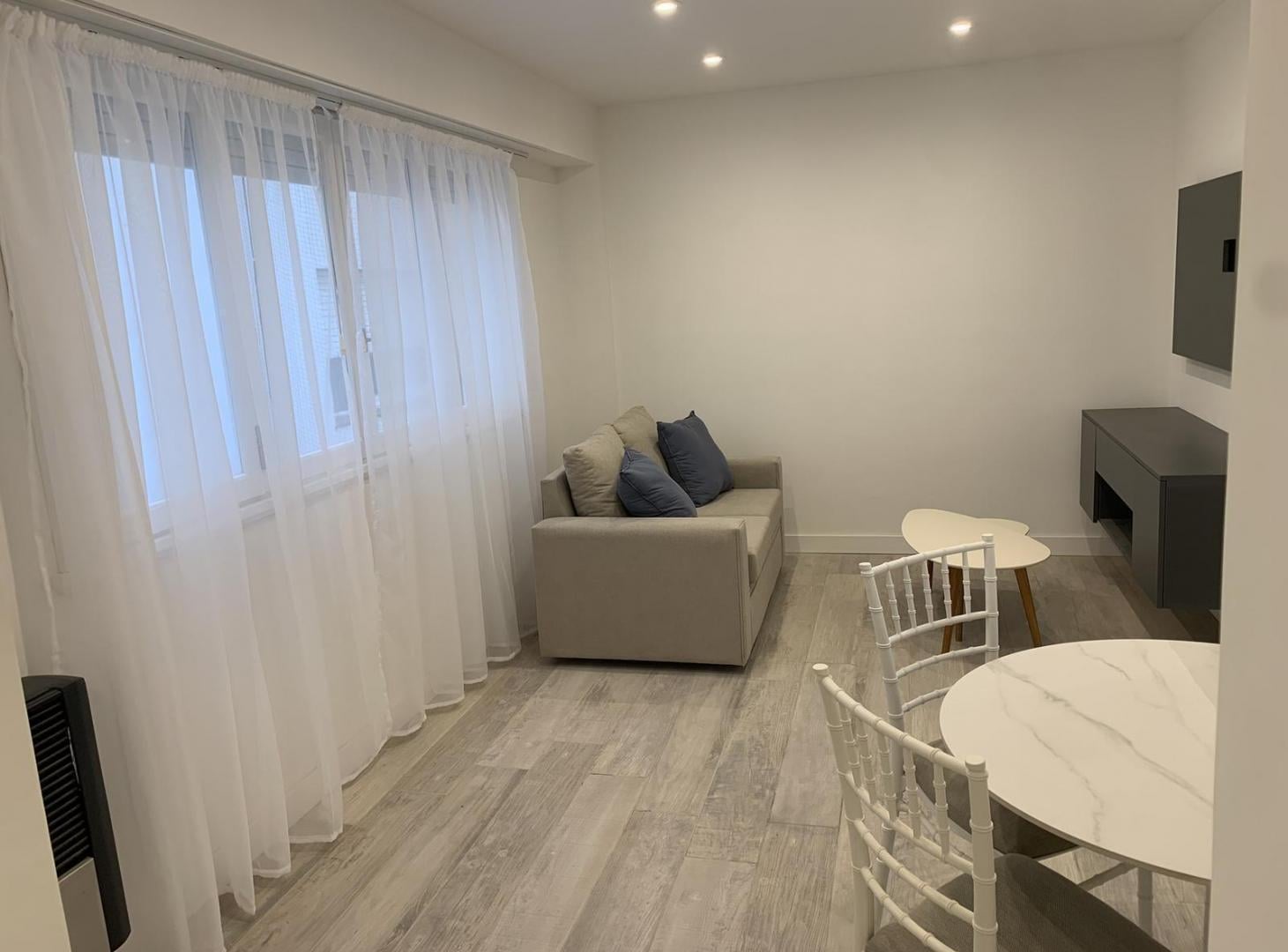Foto de VENTA / EXCLUSIVO DEPARTAMENTO DE 2 AMBIENTES TOTALMENTE EQUIPADO EN, imagen 4