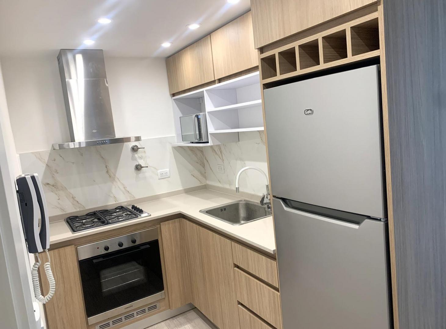 Foto de VENTA / EXCLUSIVO DEPARTAMENTO DE 2 AMBIENTES TOTALMENTE EQUIPADO EN, imagen 2