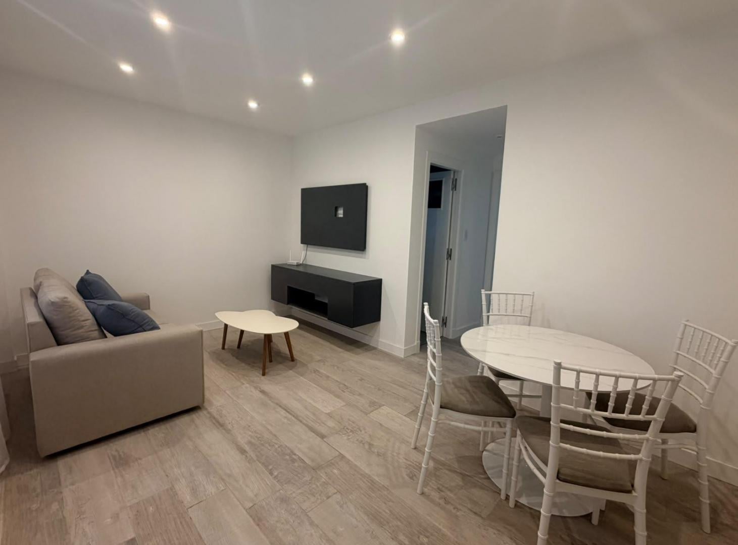 Foto de VENTA / EXCLUSIVO DEPARTAMENTO DE 2 AMBIENTES TOTALMENTE EQUIPADO EN, imagen 5