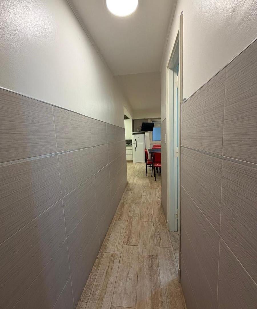 Foto de Departamento de 2 Ambientes Reciclado con Balcón - Excelente, imagen 4