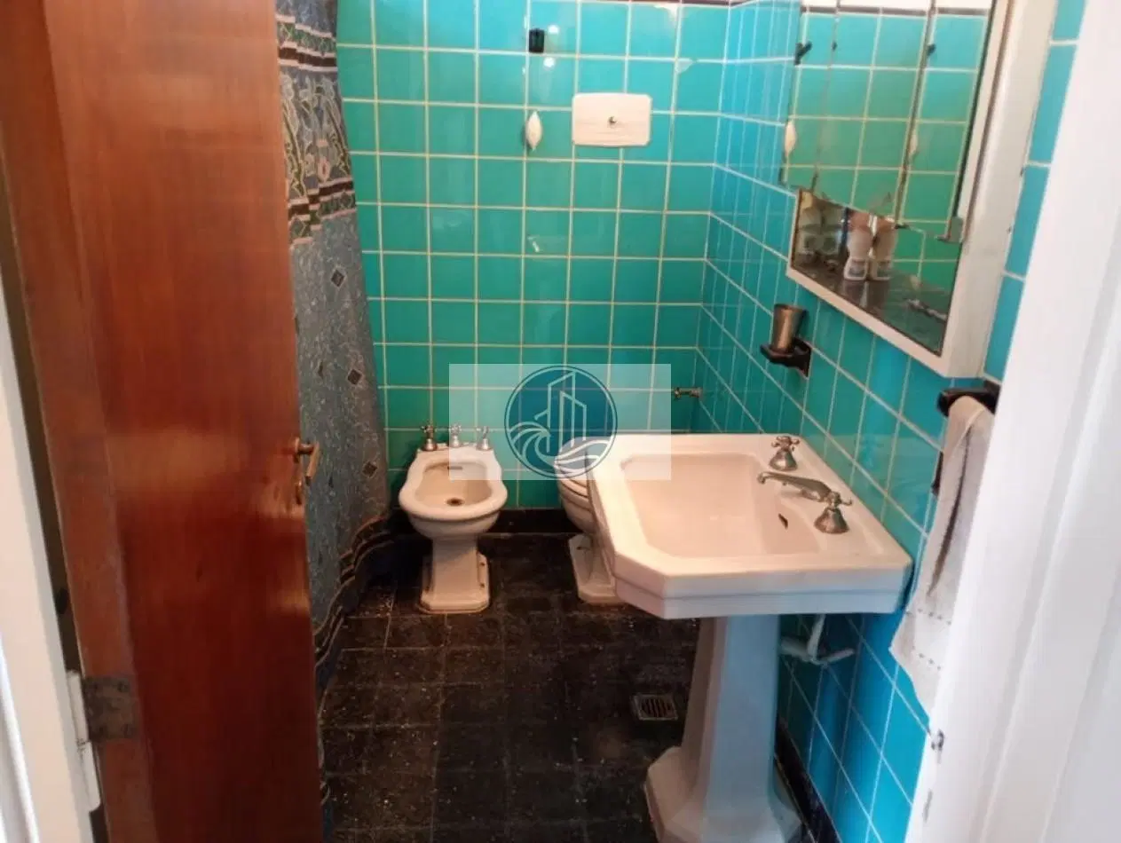 CHALET CON DTO 2 AMB. PARA MULTIPLES USOS ZONA COMERCIAL 2