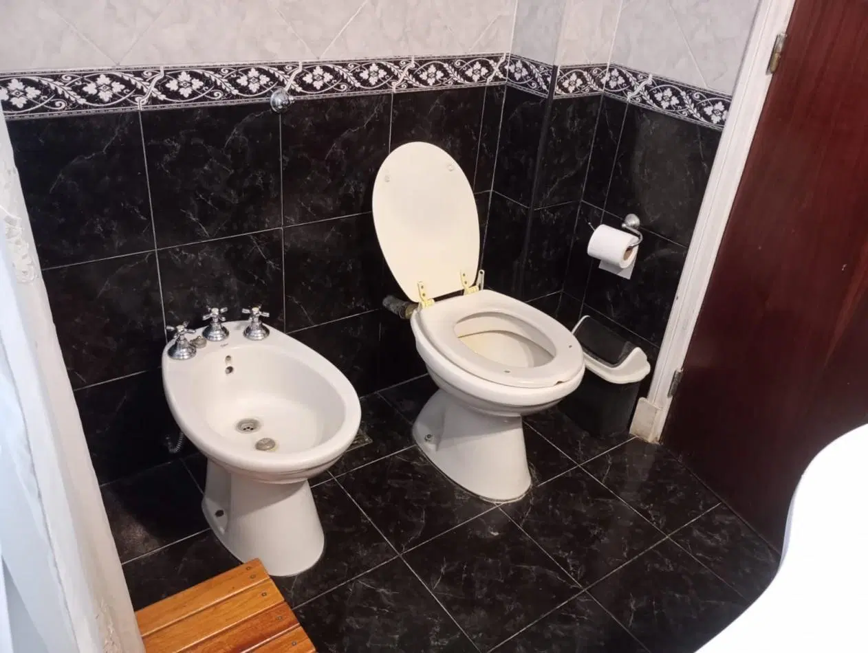 VENTA CASA 6 AMBIENTES AL FRENTE 8