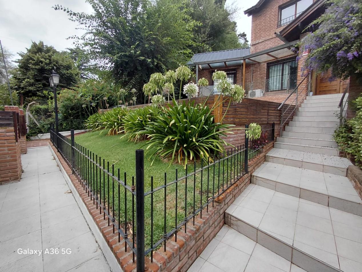VENTA CASA 6 AMBIENTES SIERRA DE LOS PADRES