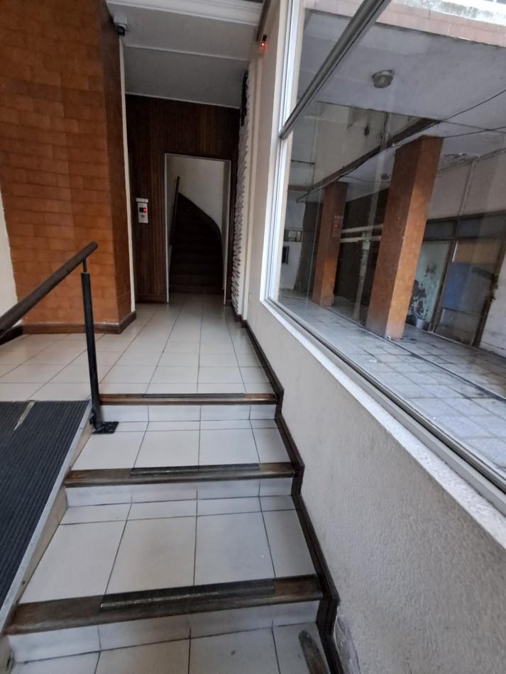 Foto de Hermoso departamento en zona Aldrey, imagen 2