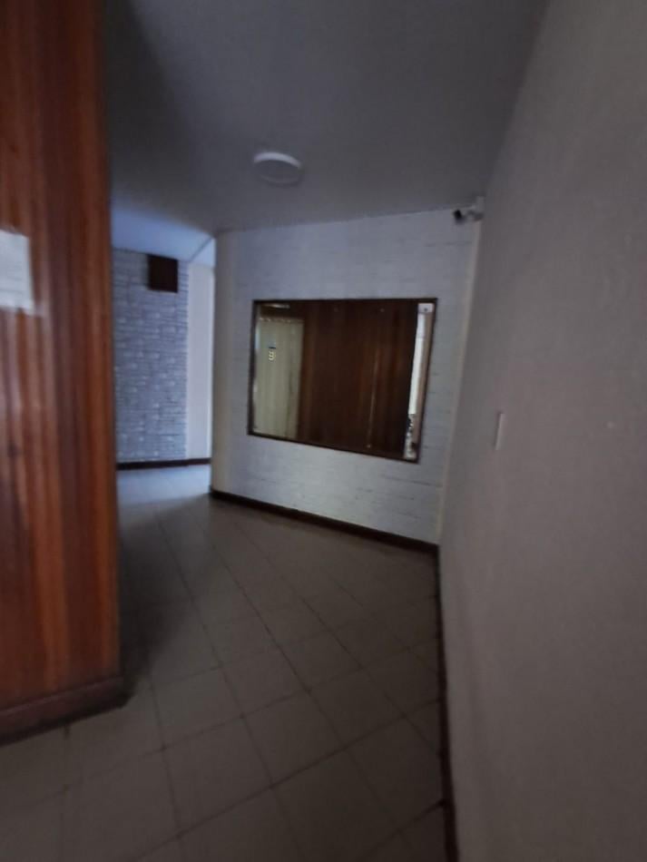 Foto de Hermoso departamento en zona Aldrey, imagen 1
