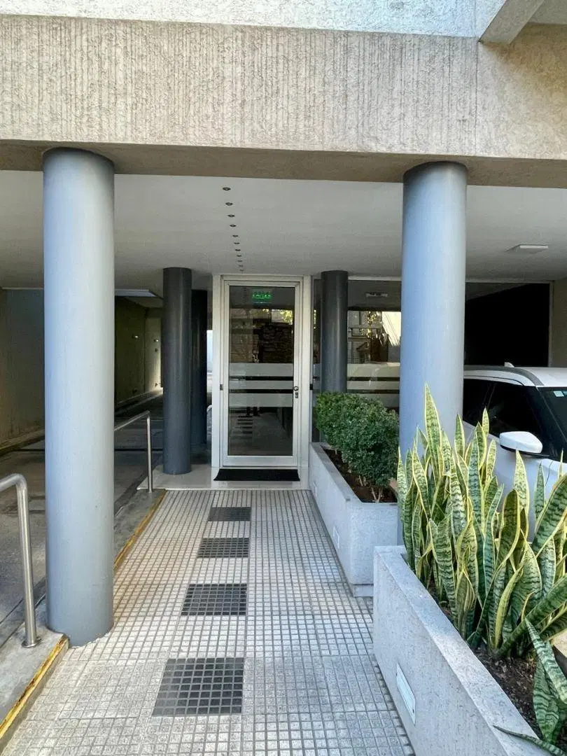 Departamento 2 ambientes. | AVELLANEDA al 100 5