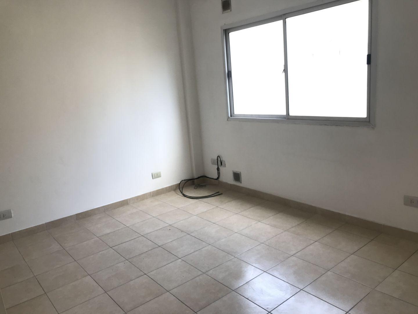 Foto de Departamento 2 ambientes. | BERUTTI al 100, imagen 3