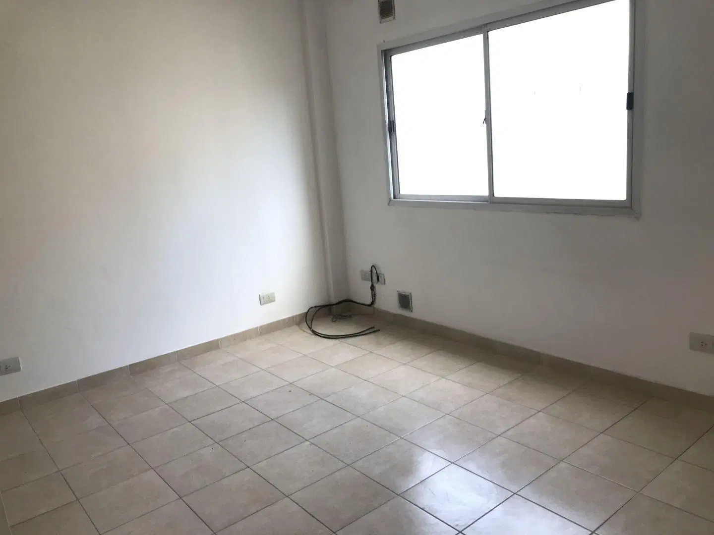 Departamento 2 ambientes. | BERUTTI al 100 3