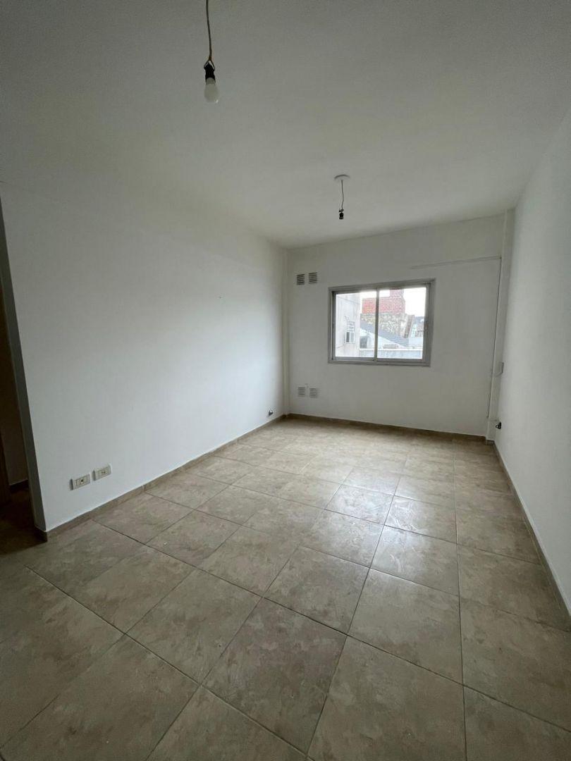 Foto de Departamento 2 ambientes. | LAPRIDA al 200, imagen 3