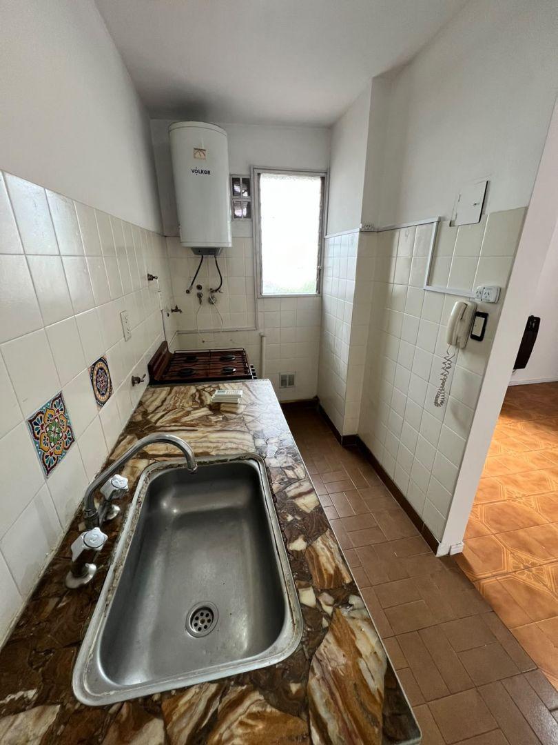 Foto de Departamento 2 ambientes. | ALSINA al 300, imagen 4