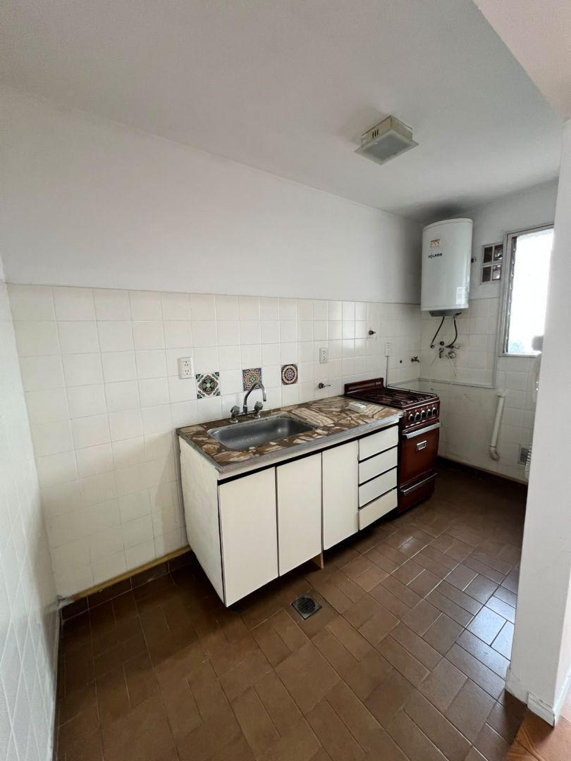 Foto de Departamento 2 ambientes. | ALSINA al 300, imagen 2