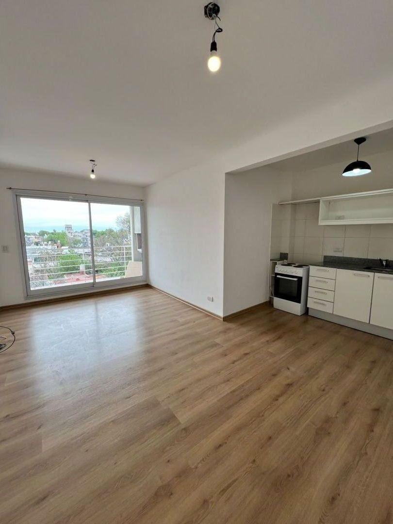 Foto de Departamento 2 ambientes. | PARERA al 200, imagen 1