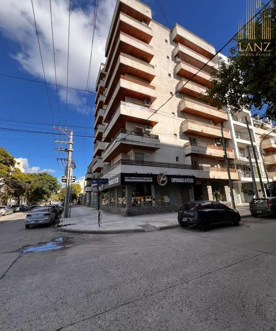 Vendo departamento en General Paz 5
