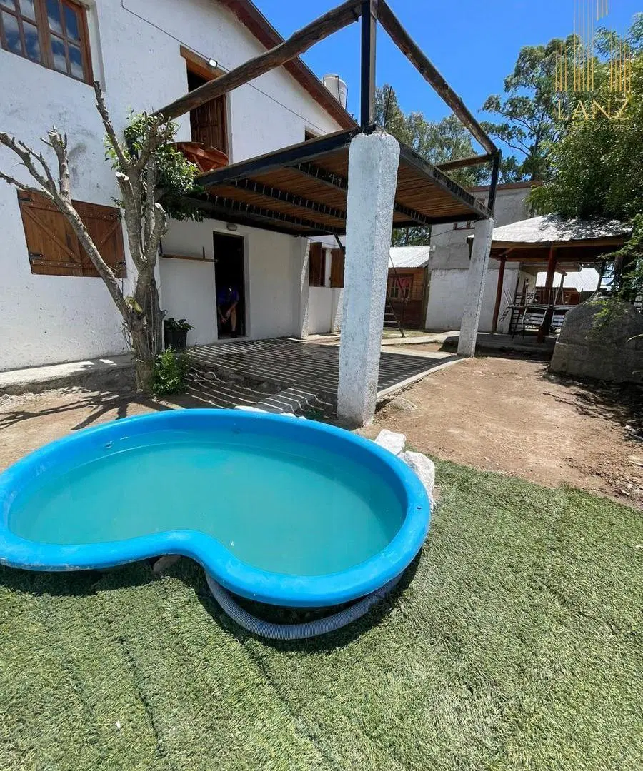 Venta de Complejo de Cabañas en La Falda 3