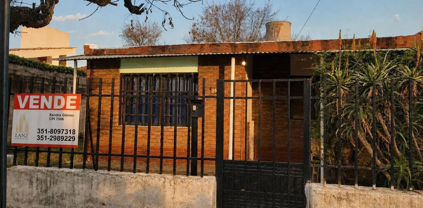 Venta de Casa en Barrio Rosedal Anexo 1