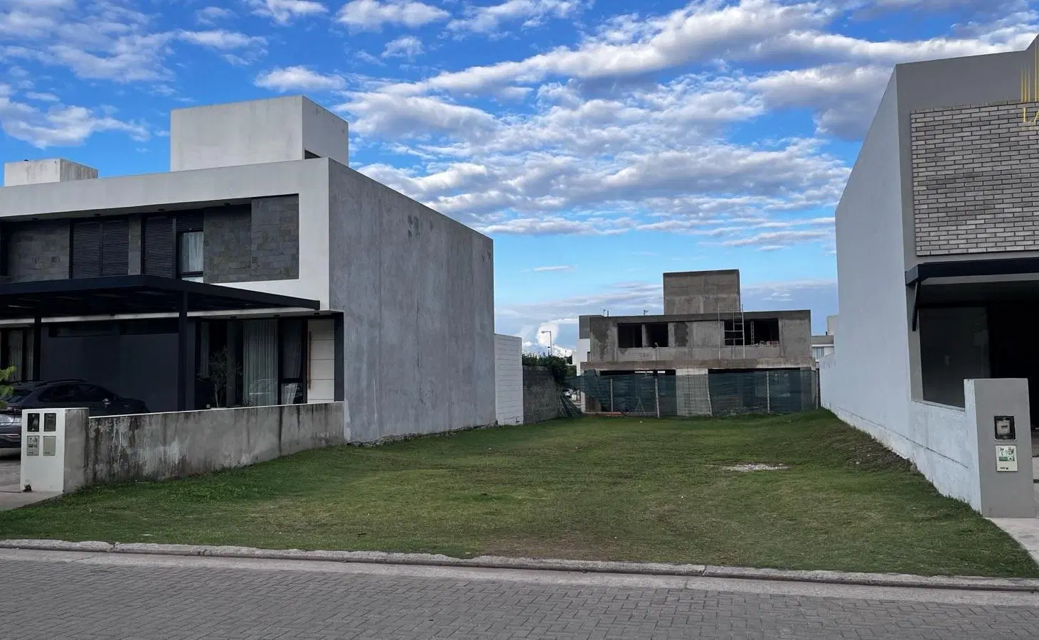 Terreno en Venta - La Calandria 3