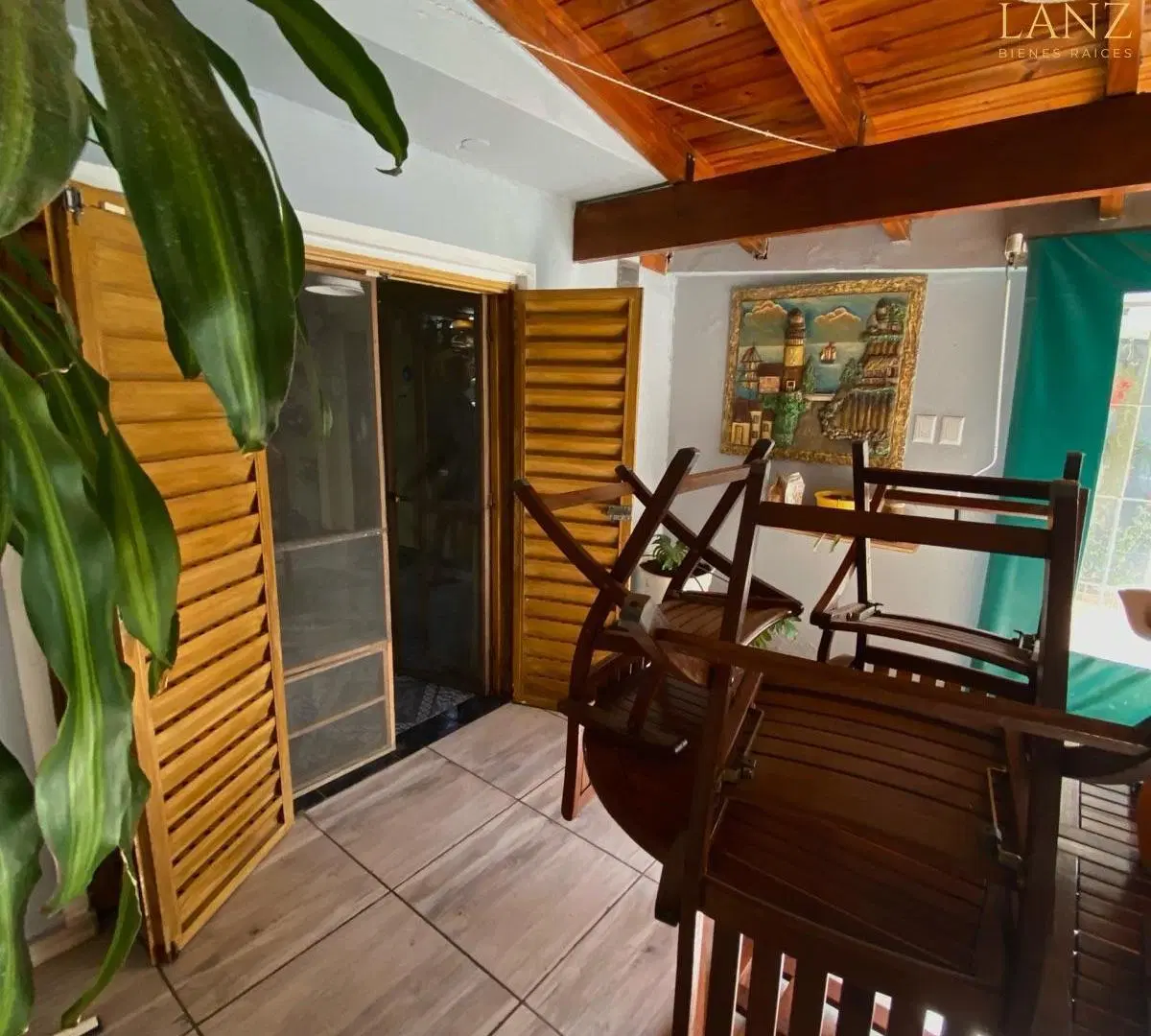 Casa en Venta - Arguello 2