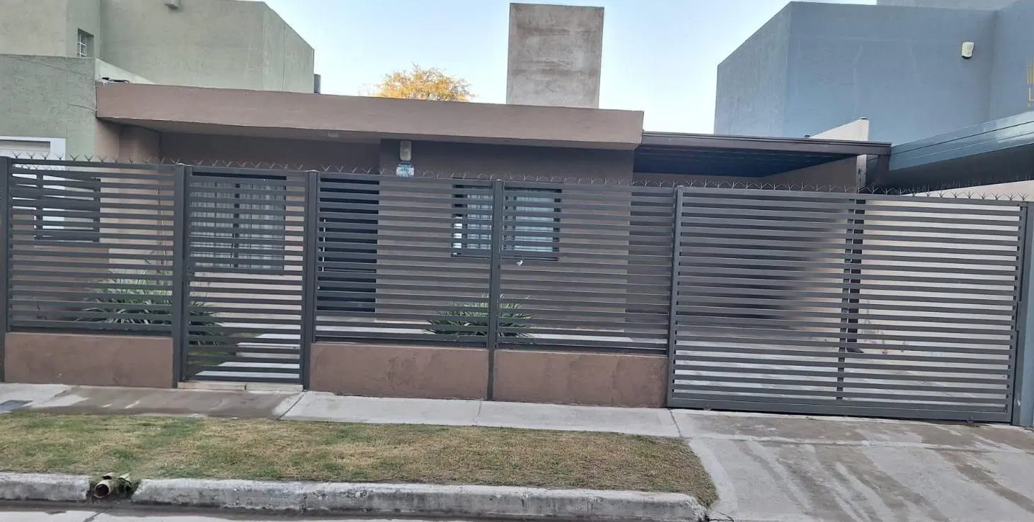 Casa en Venta - Inaudi 2