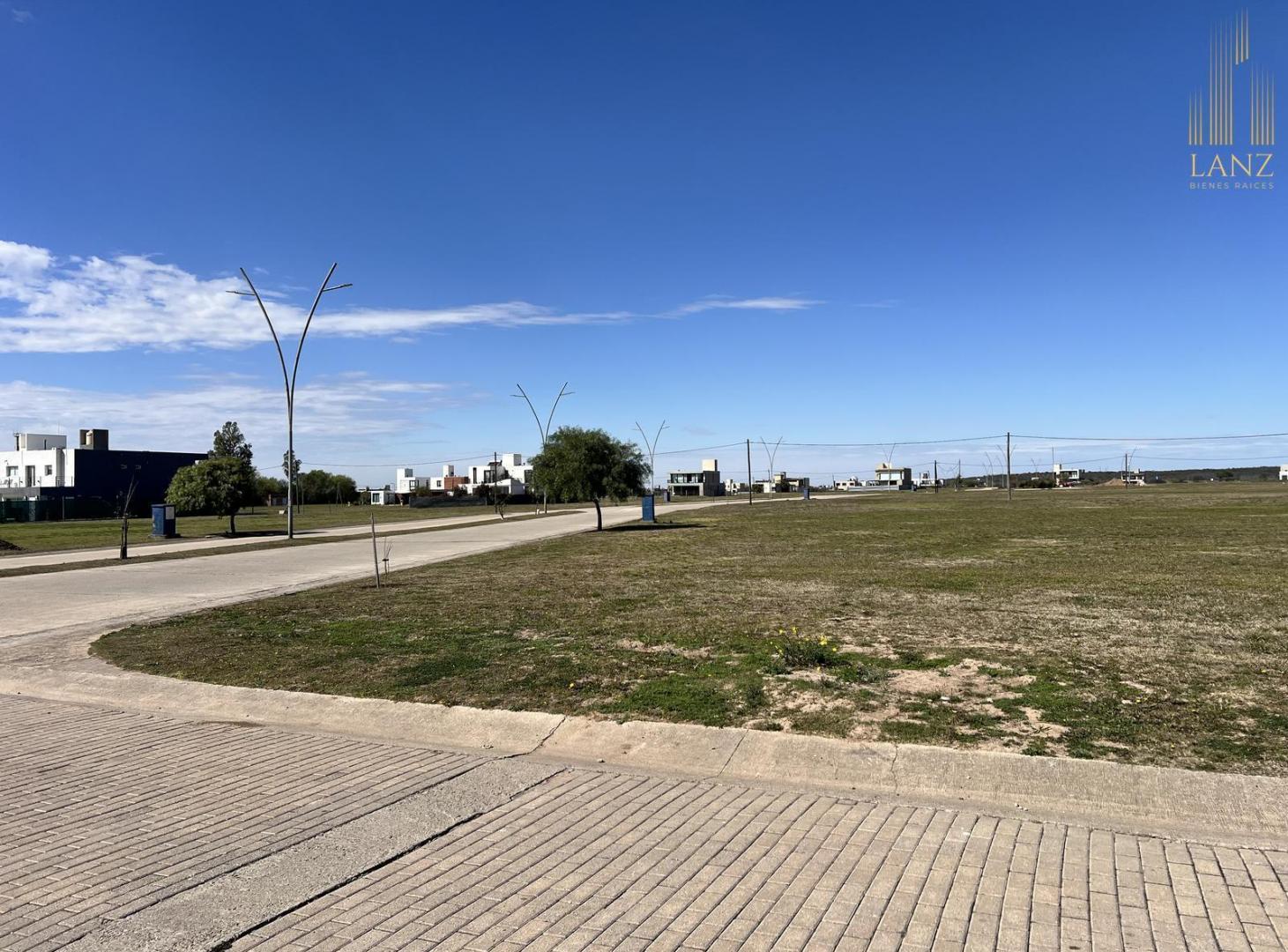 Foto de Vendo lote esquina Acquavista, imagen 4