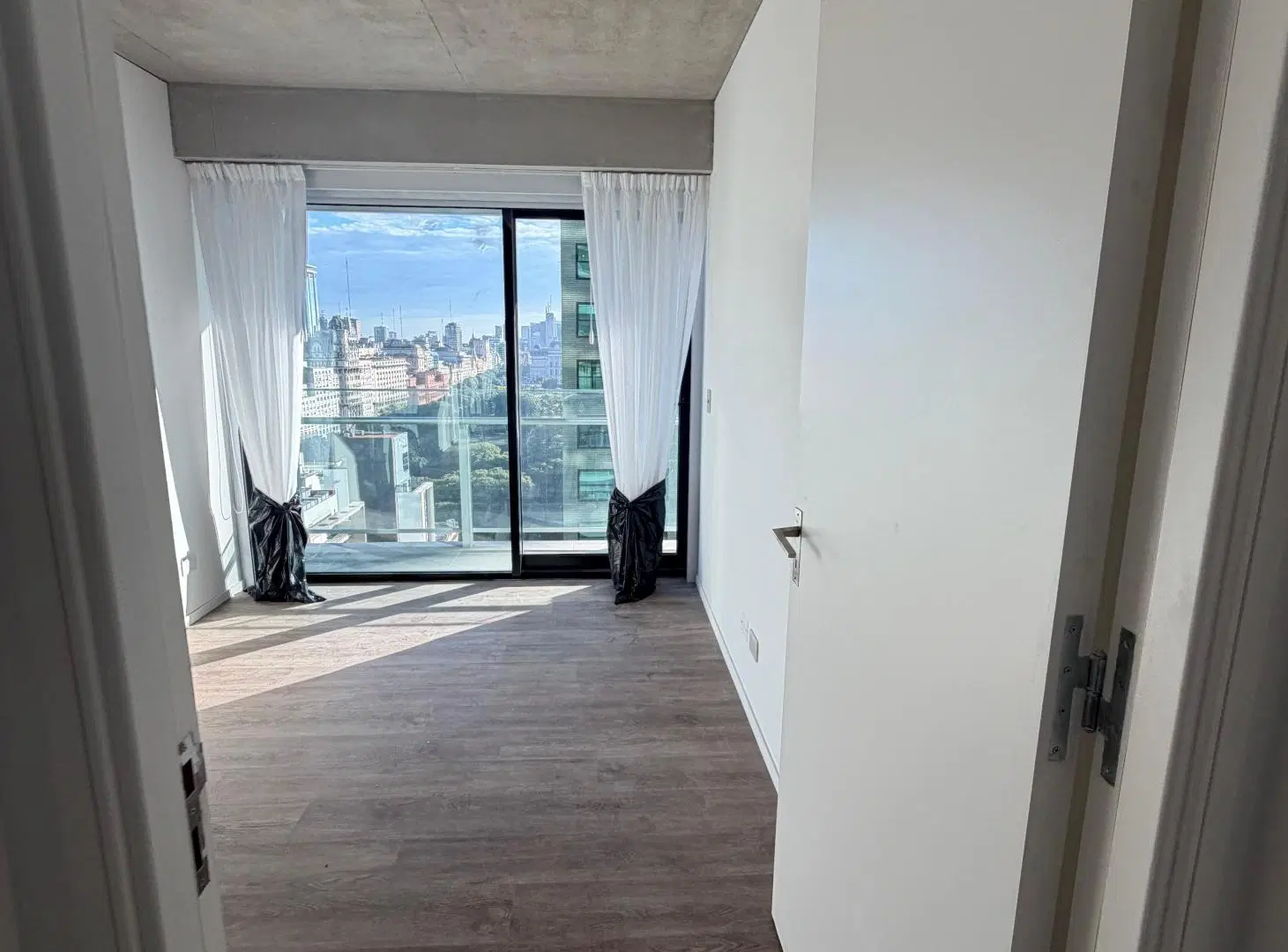 3 ambientes QUARTIER DEL BAJO 1